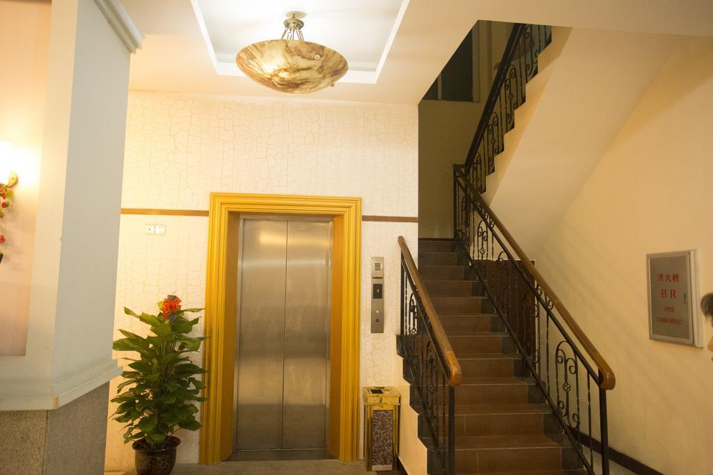 Hai Tun Wan Theme Hotel Sanya Bagian luar foto