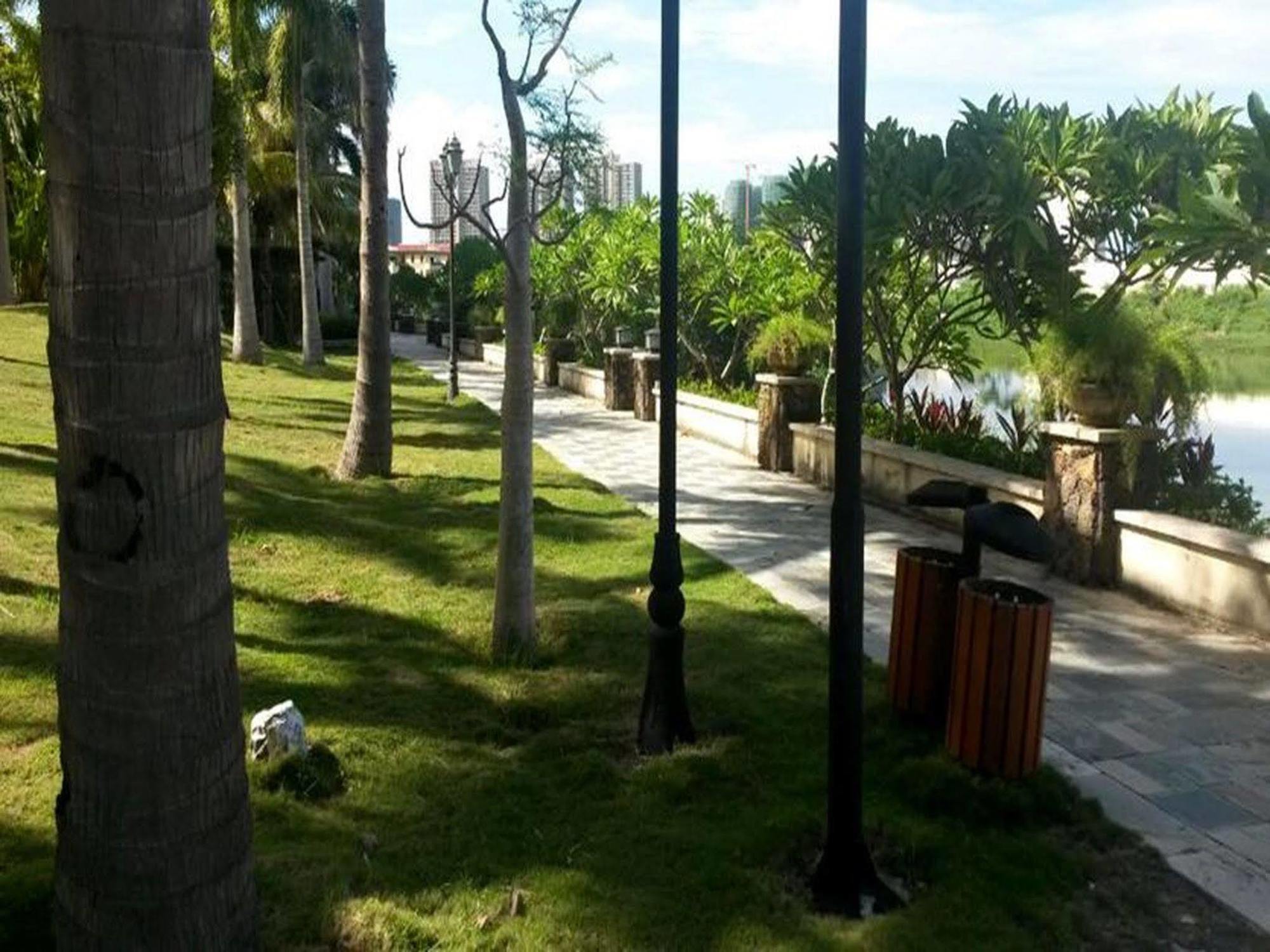 Hai Tun Wan Theme Hotel Sanya Bagian luar foto