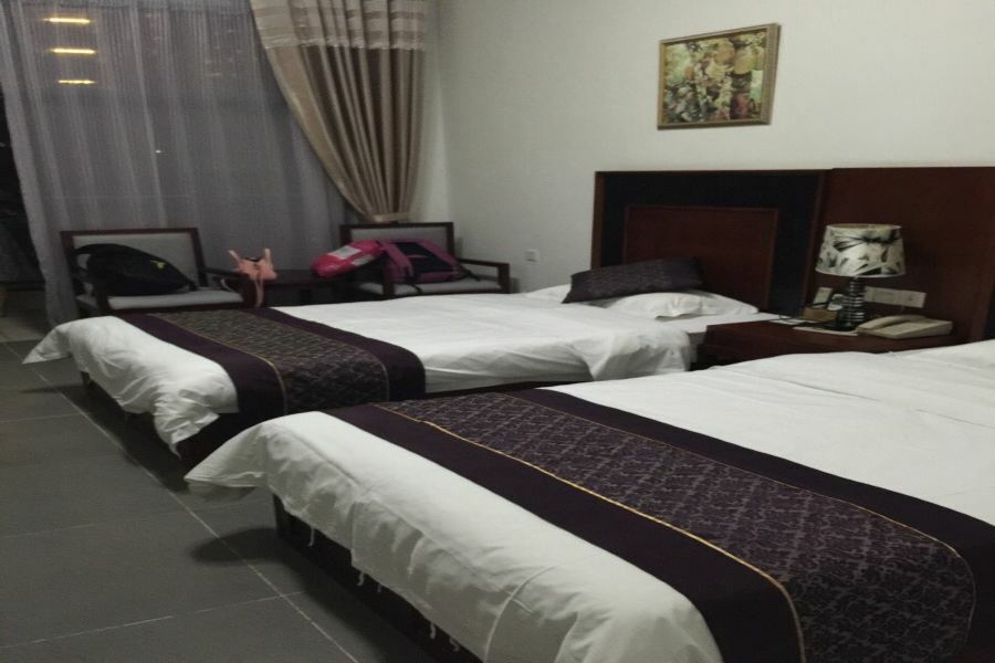 Hai Tun Wan Theme Hotel Sanya Bagian luar foto